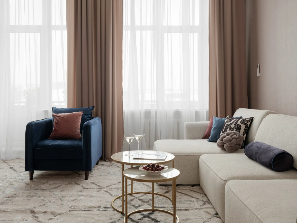Квартира GM Apartments Просторная квартира с тремя спальными и балконом с видом на Театр Эстрады