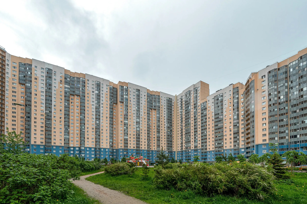 Апартаменты Yellow Flat