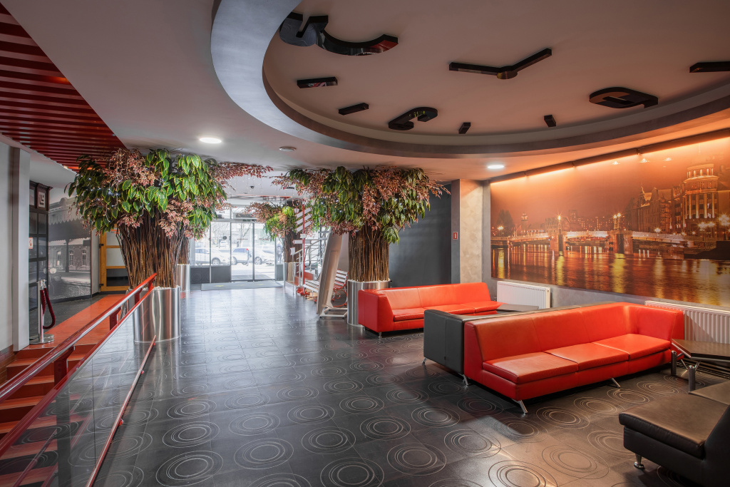 Tourist Hotel