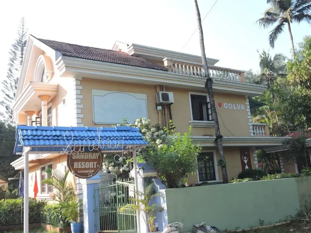 Отель Sandray Luxury Resorts