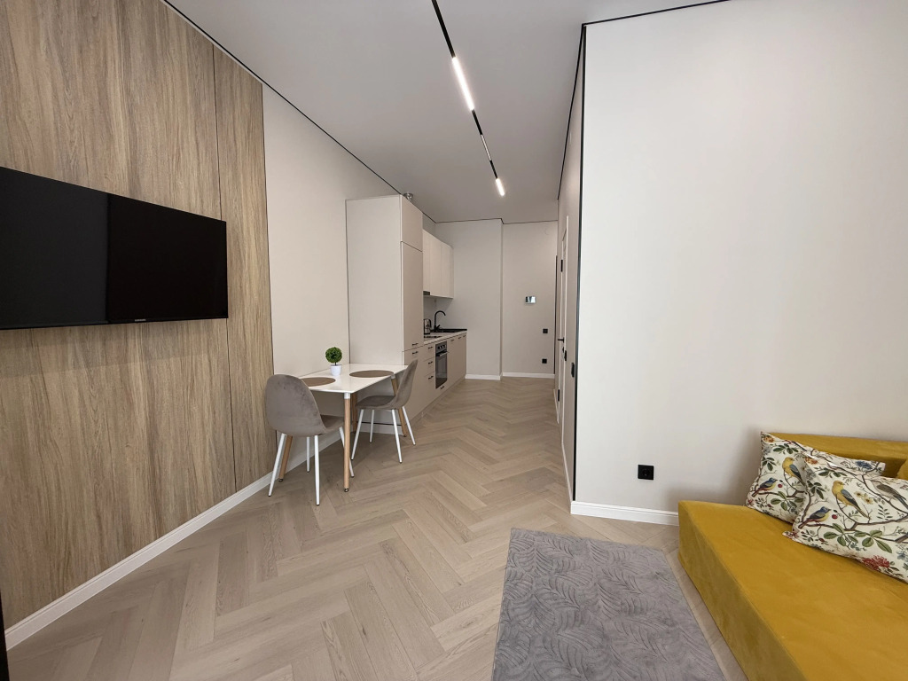 Квартира Яркая Меридиан 74 Residence