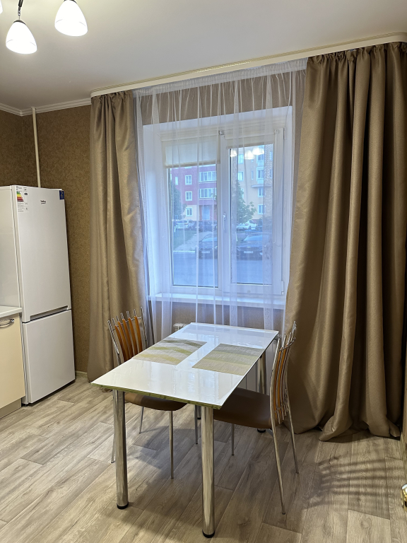 Квартира на ул. Домостроителей 3