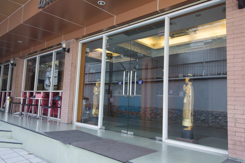 Отель ZEN Rooms Petchburi 11 Pratunam