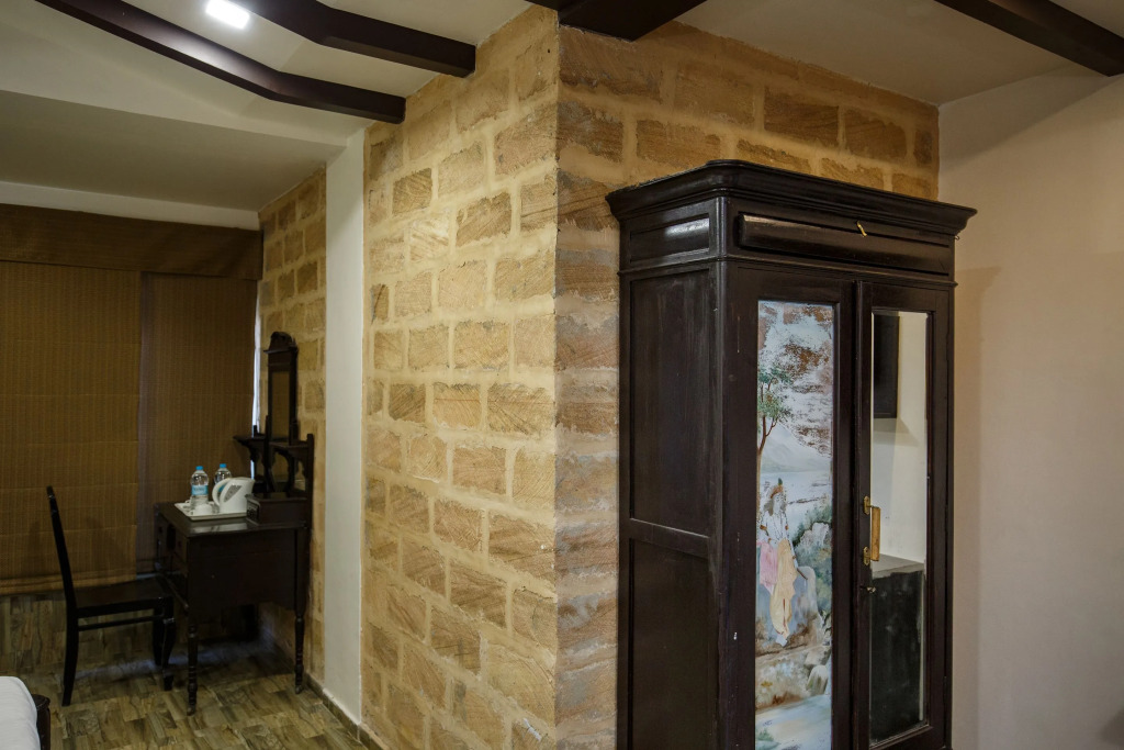 Отель Gir Lions Paw Resort