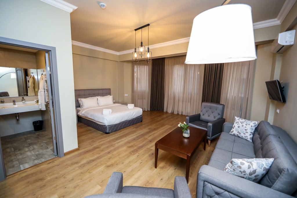 Отель A Hotel Yerevan