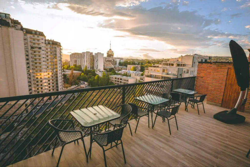 Hotel Sky Room
