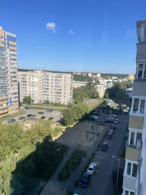 Квартира Уютная в живописном районе города | Яхт клуб | ТЦ | городской пляж | спорткомплекс | парк со светящимися фонтанами