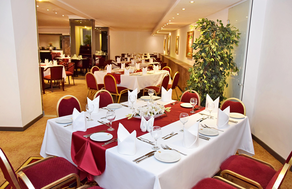 Güneş Hotel Merter