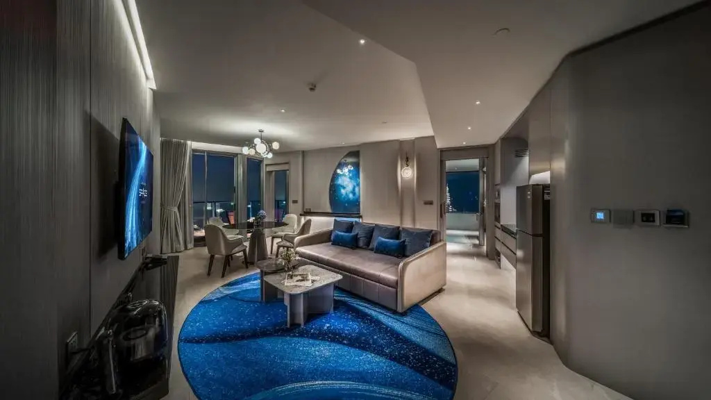 Отель Grande Centre Point Space Pattaya