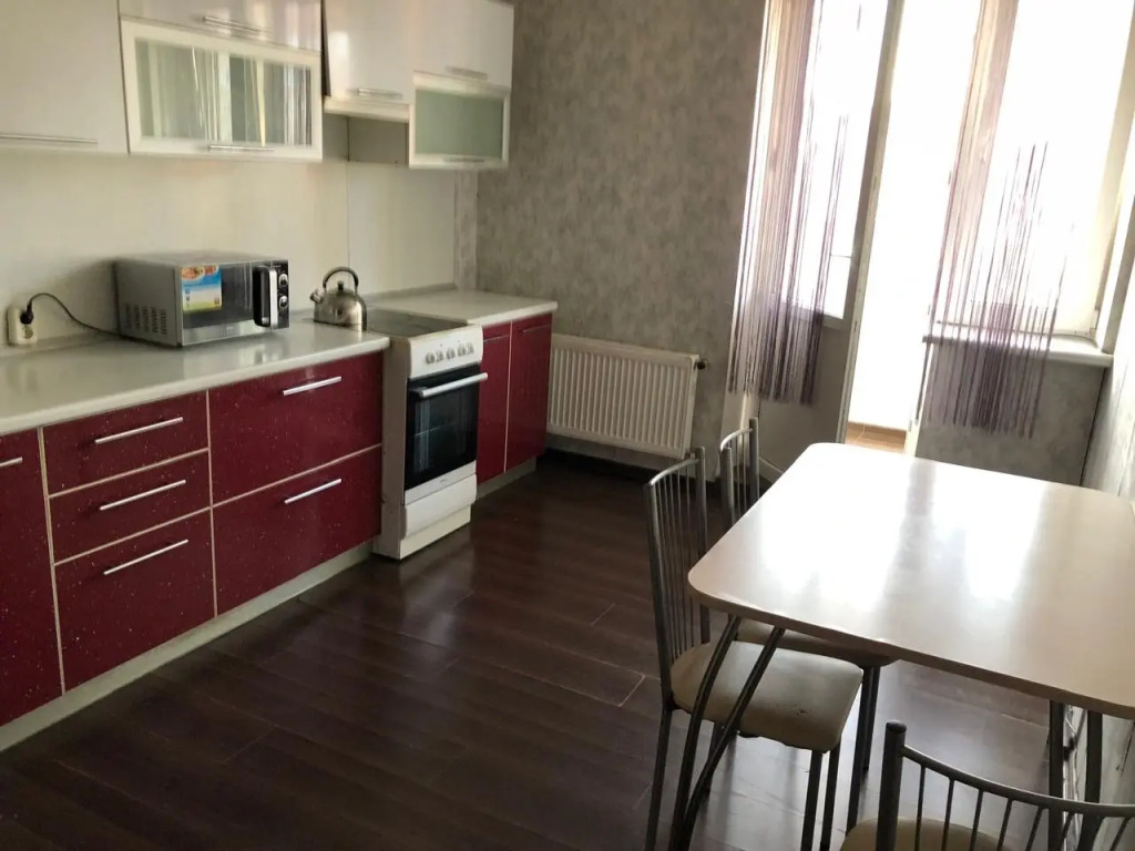 Квартира 437