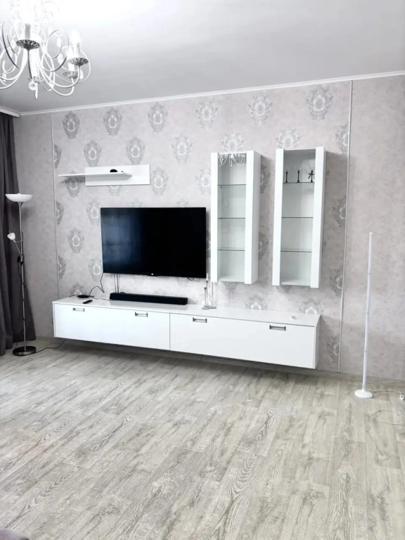 Квартира Двухкомнатная квартира в центре рядом с аэропортом