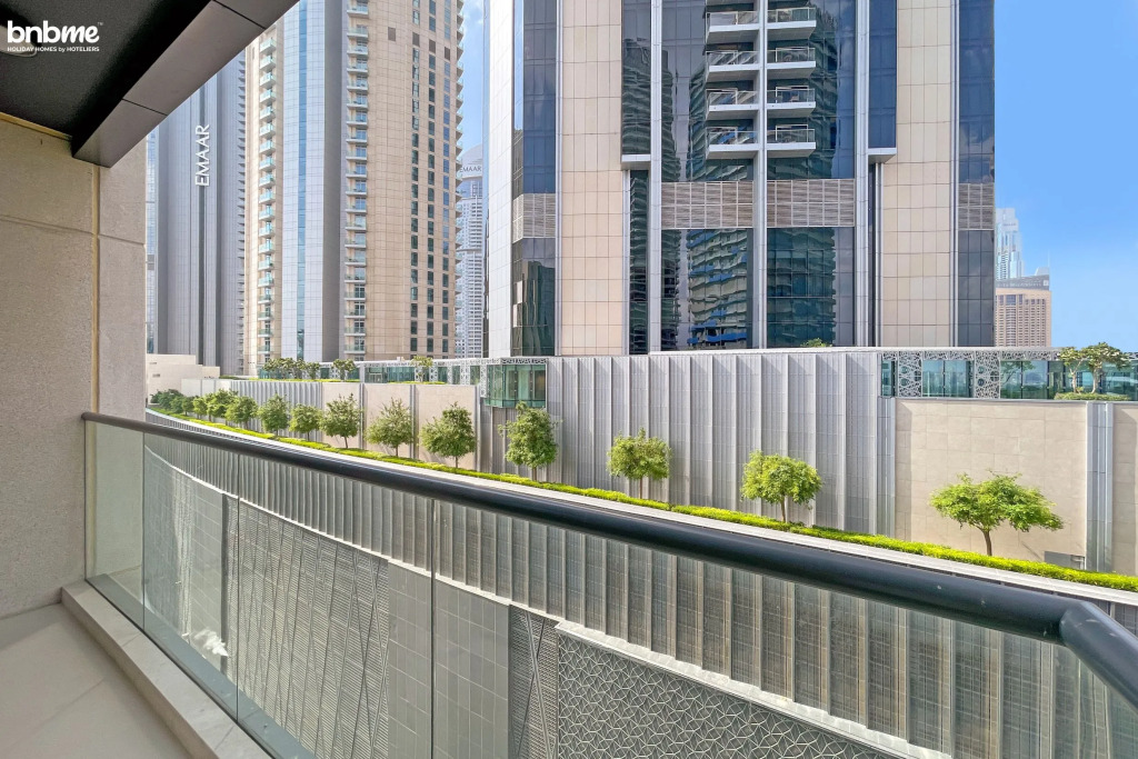 Апартаменты Bnbmehomes Lux Living Next to Address Fountain 1303