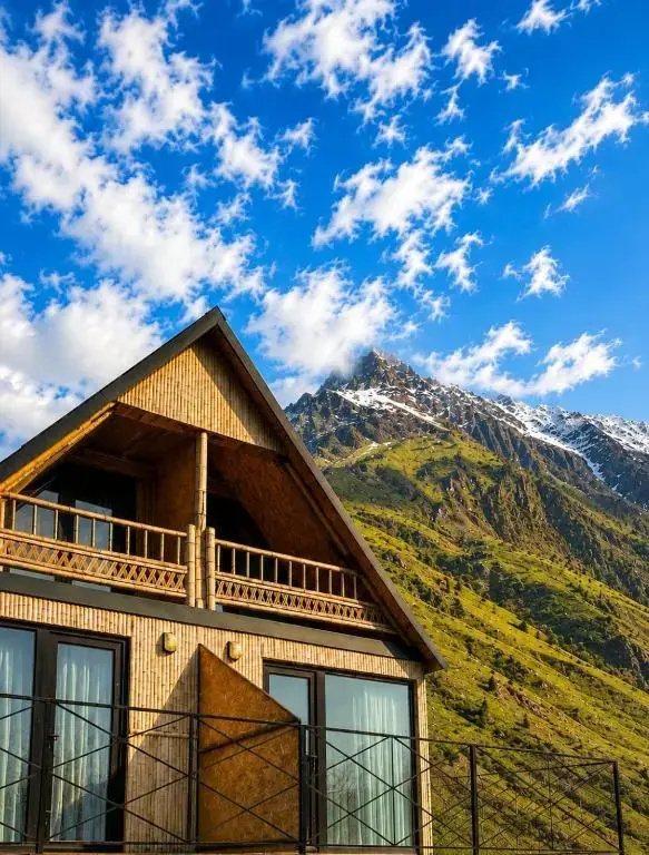 Отель Bamboo Cottages Kazbegi