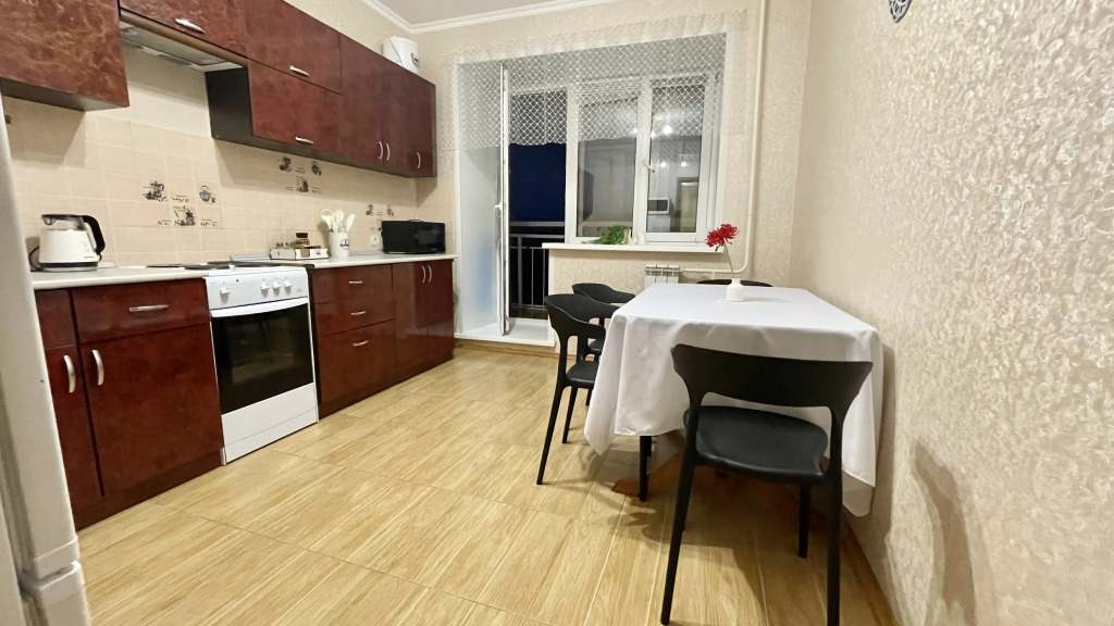 Квартира Двухкомнатная в центре с красивым видом на город
