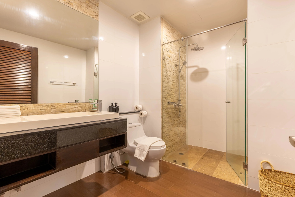 Апартаменты Majestic 2BR Residence with garden view in Regent
