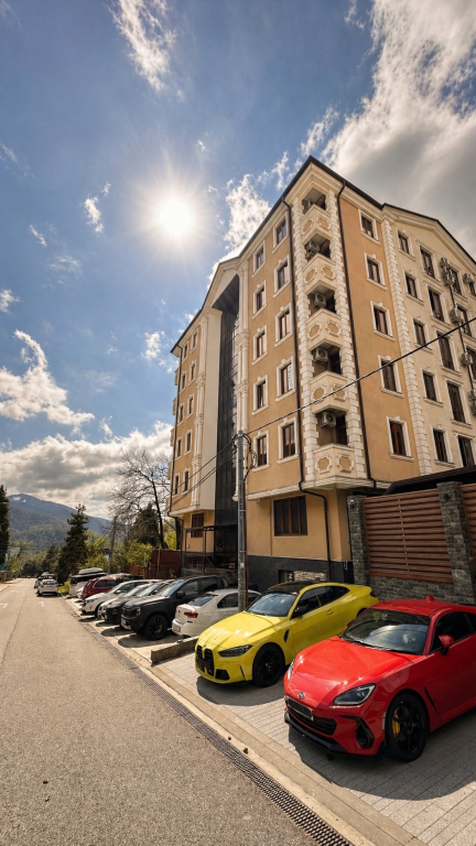 Квартира с видом на горы в доме бизнес-класса в Красной Поляне