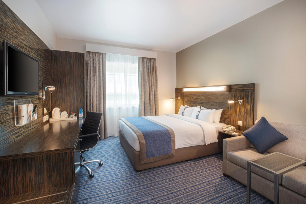 Holiday Inn Express Dubai Safa Park by IHG