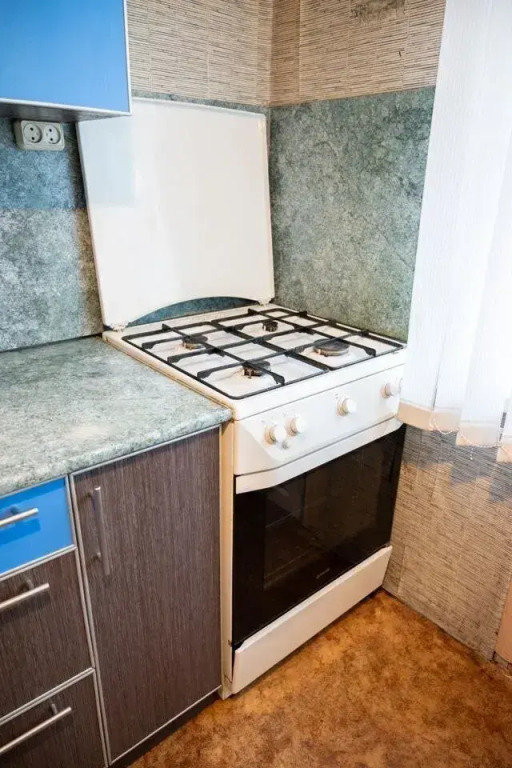 Квартира на Айской 91
