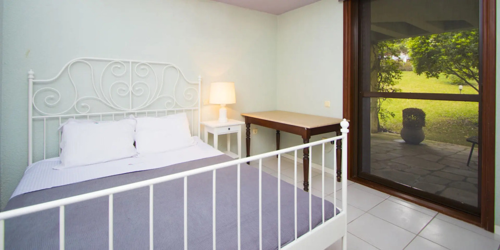 Вилла Araucaria Shared Pool Sani