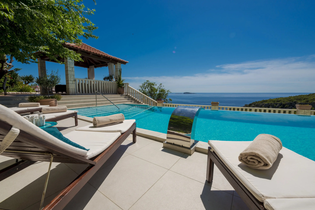 Soline Villa