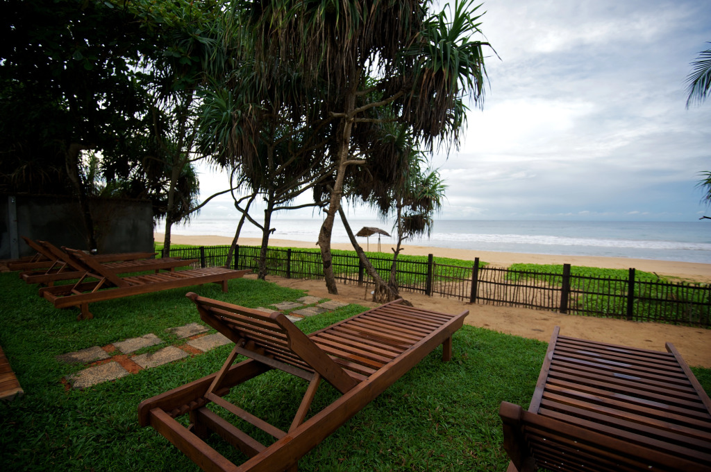 Roman Beach Hotel - Hikkaduwa
