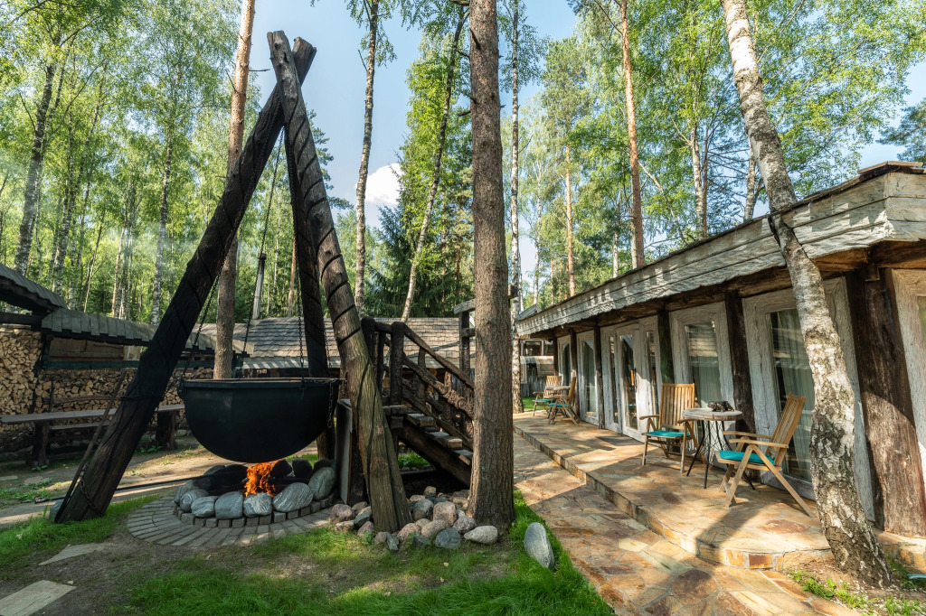 Бусел Кантри клуб