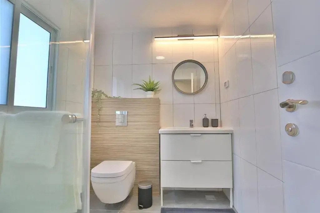 Апартаменты Cozy and Stylish Picasso