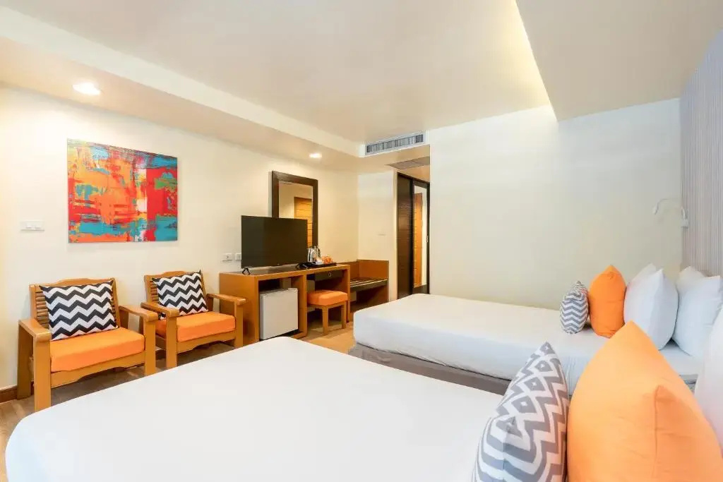 Отель Sunshine Hotel & Residences