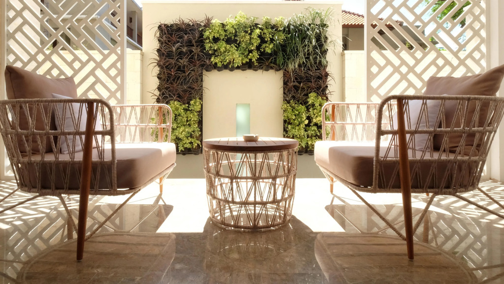 The Bandha Hotel & Suites