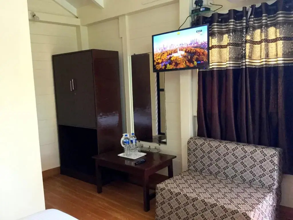 Отель Morjim Queen Beach Resort