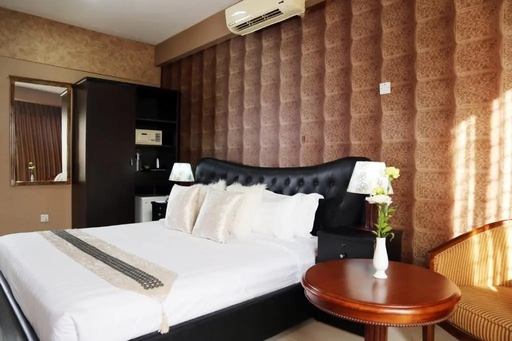 Civic Inn
