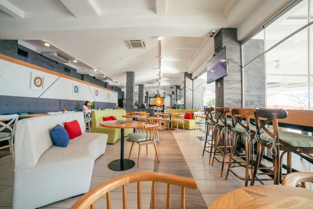 Отель Sato Conference and Spa