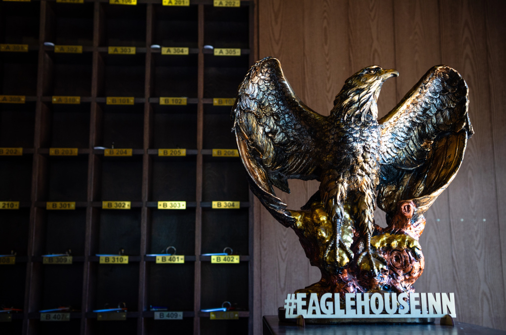 Отель Eagle House Inn