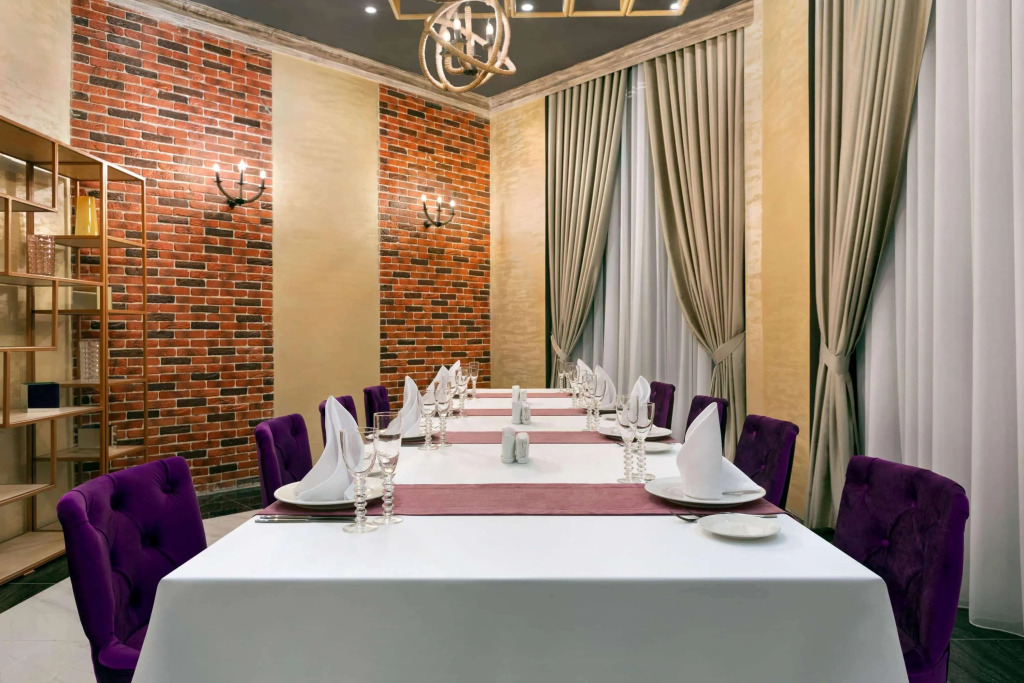 Hotel Ramada By Wyndham Shymkent
