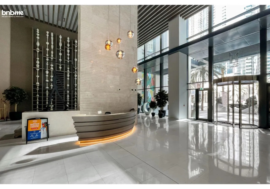 Апартаменты Duplex w/ large outdoors patio on Pool level@BurjK-209