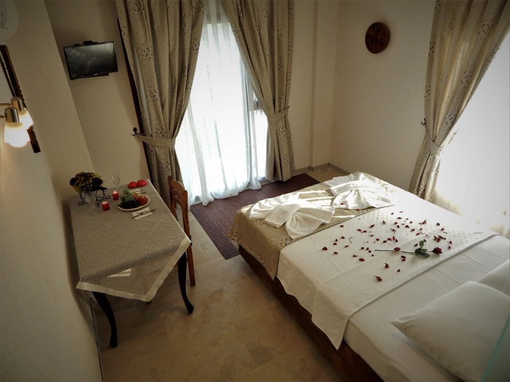 Gödence Hotel Restoran Bungalow