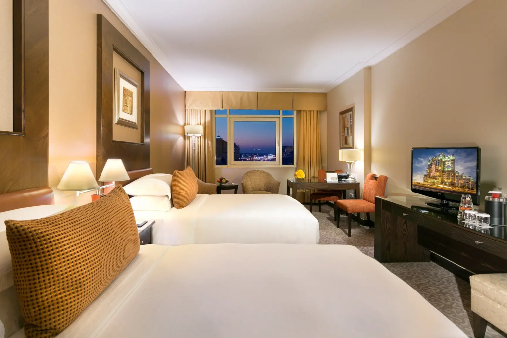 Roda Al Murooj Residences