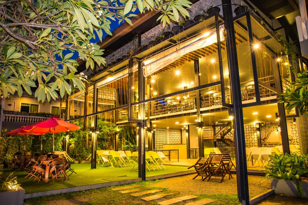 Отель Lantana Pattaya