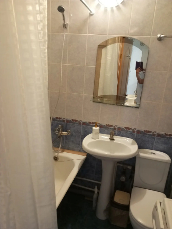 Квартира 1 Комнатная Квартира с Двумя Раздельными Кроватями в Центре Пущино