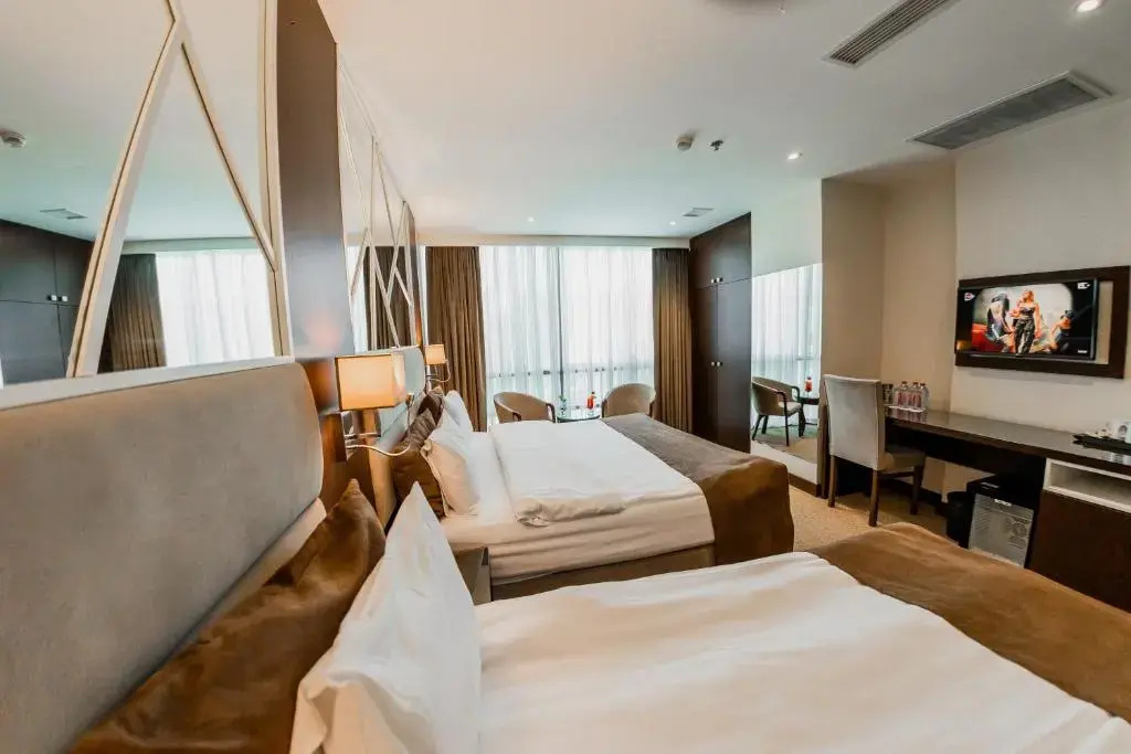 Diamond Hotel