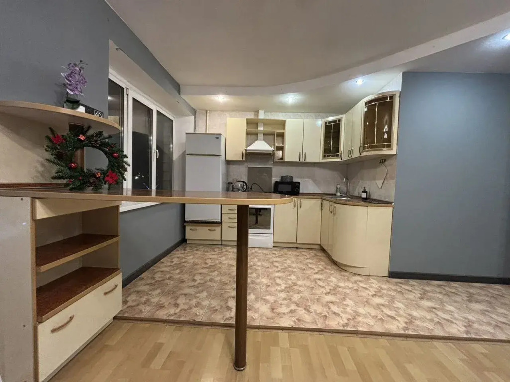 Квартира Двухкомнатная В Самом Центре Вoлгогpада