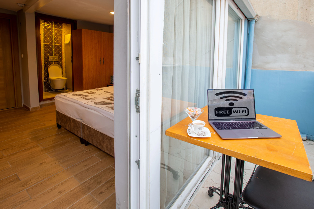 Pera Sultan Suite Hotel