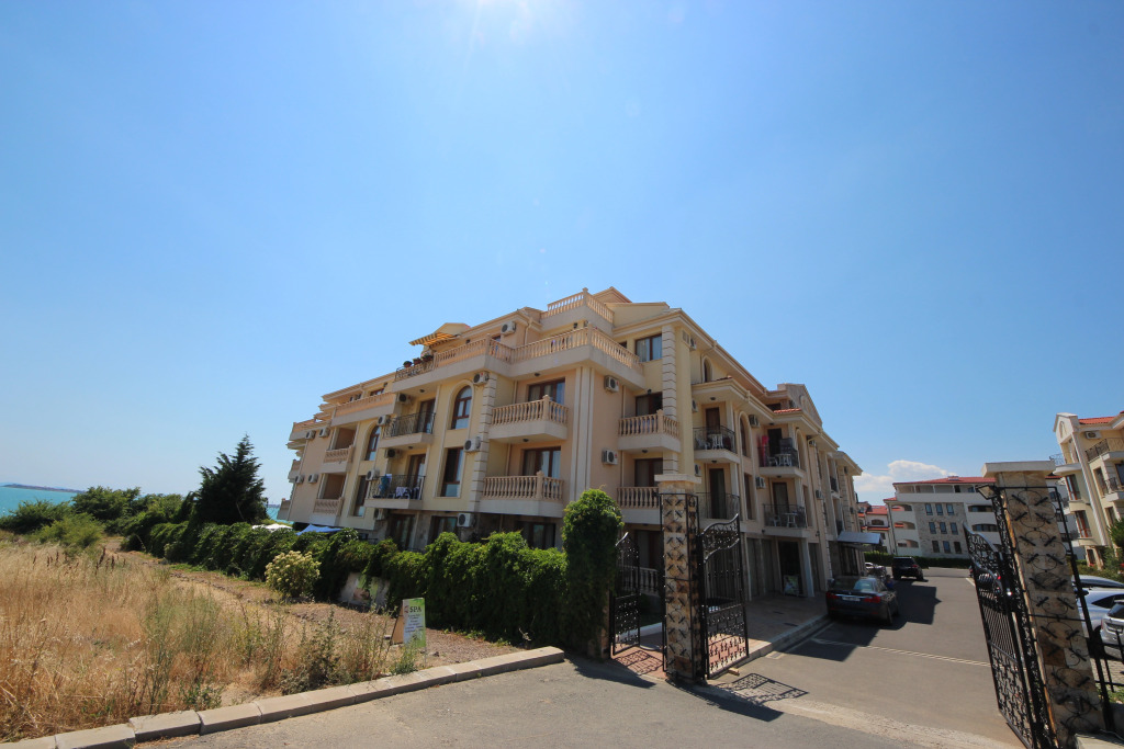 Апартаменты Menada Royal Bay