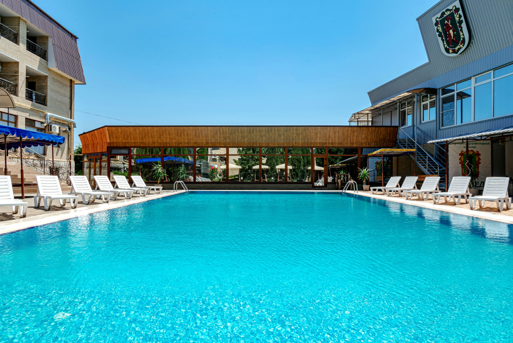 Отель Медведь Resort