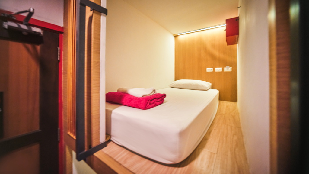 Отель Prince Theatre Heritage Stay