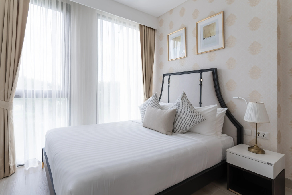 Апартаменты Cassia Residences Laguna 3 bedroom lake and sea view