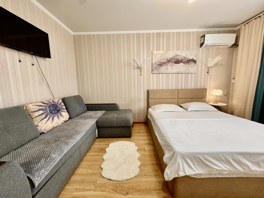 Flat Bayterekova 121