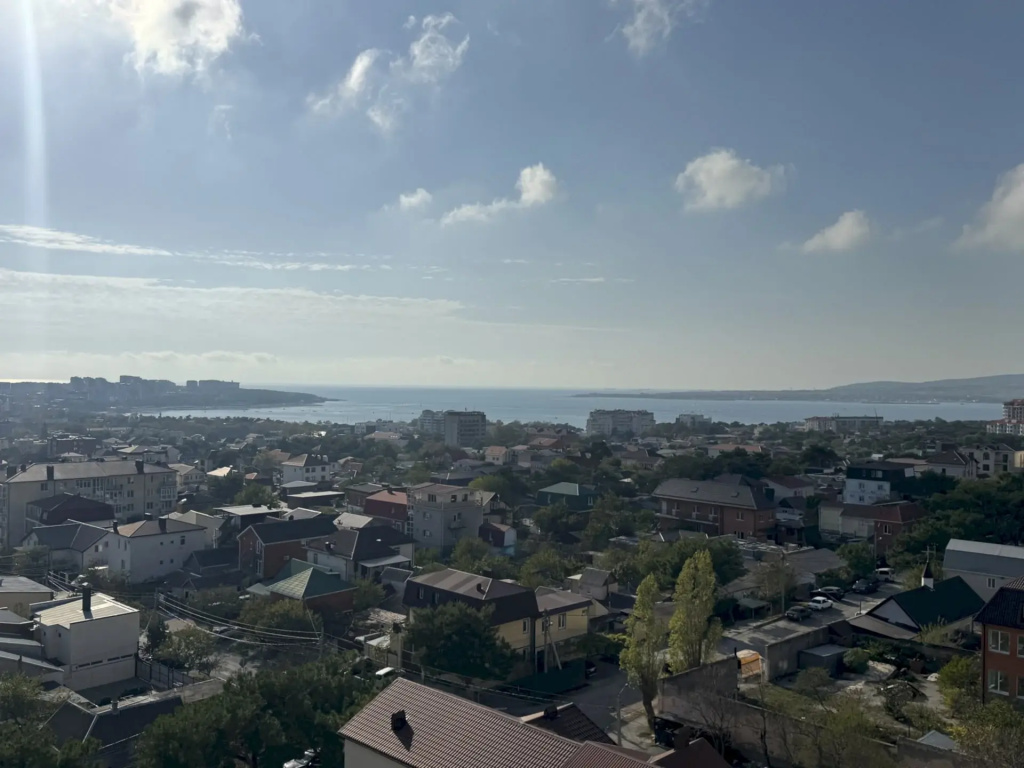 Квартира 348 с Балконом и Видом на Открытое Море и Всю Геленджикскую Бухту