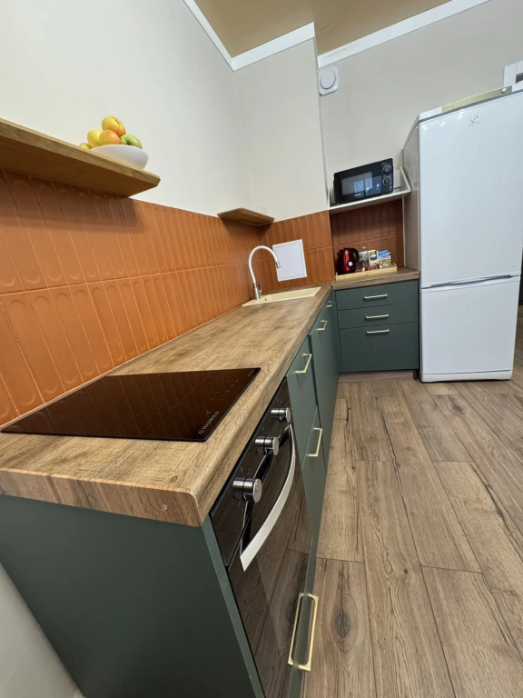 Квартира просторная двухкомнатная в новом доме