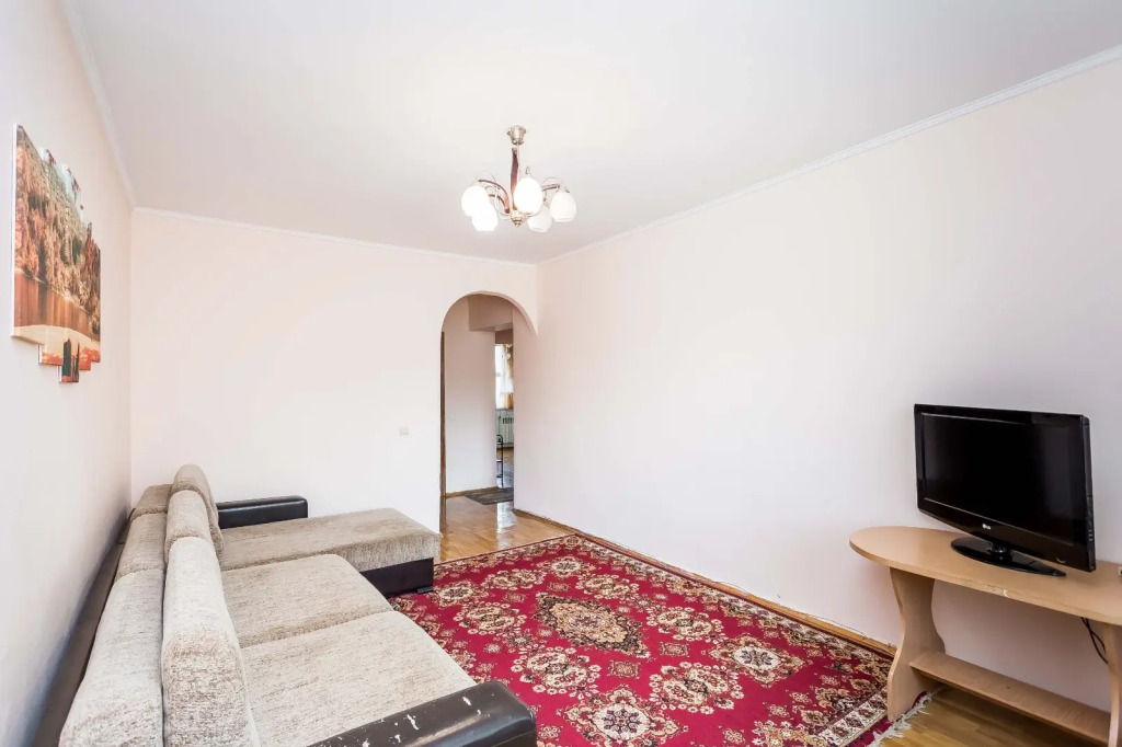 Na Prospekte Dostyk 119 Flat